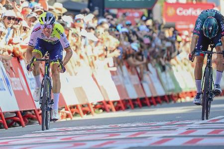 Vuelta: Kämna verpasst nächsten Etappensieg nach Sturz-Drama Vuelta: Kämna verpasst nächsten Etappensieg nach Sturz-Drama
