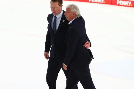 DEL: Wolfsburg verlängert mit Fliegauf und Stewart bis 2026 DEL: Wolfsburg verlängert mit Fliegauf und Stewart bis 2026