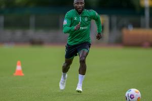 Keita kurz vor Werder-Debüt
