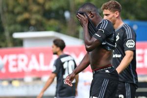 Sensationelle HSV-Pleite in Elversberg - Düsseldorf vorn