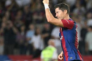 Barca stürmt an die Spitze dank Robert Lewandowksi