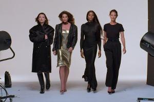 "The Super Models": Cindy Crawford und Co. blicken zurück