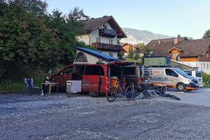 Dauertester Pössl Campstar (2023) auf erster Tour: Campervan Camillo unterwegs im Bikepark