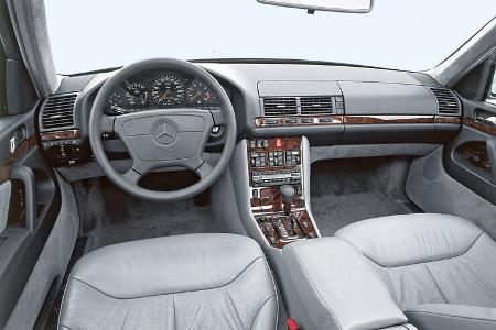 Mercedes S-Klasse W140, Cockpit
