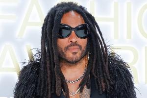 Lenny Kravitz: Sein berühmter Schal kommt erneut groß raus