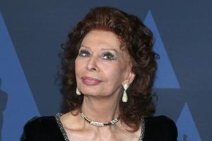 Bei Sturz die Hüfte gebrochen: So geht es Sophia Loren