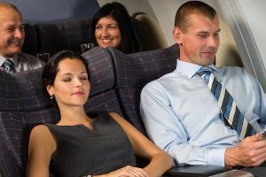 Pupsen und Motzen: Die schlimmsten No-Gos im Flieger