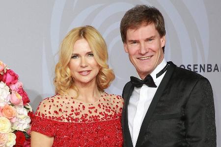Carsten Maschmeyer feiert neunten Hochzeitstag mit Veronica Ferres Carsten Maschmeyer feiert neunten Hochzeitstag mit Veronica Ferres