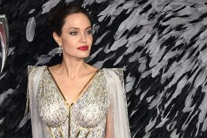 Angelina Jolie ist seit einem Jahrzehnt nicht sie "selbst gewesen"