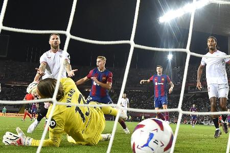 Ausgerechnet Ramos: Barcelona schlägt Sevilla Ausgerechnet Ramos: Barcelona schlägt Sevilla