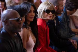 Wollte Anna Wintour nicht neben Kim Kardashian sitzen?