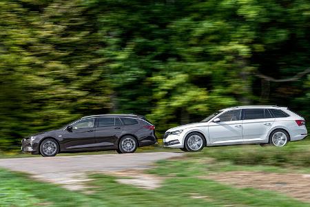 Opel Insignia Sports Tourer, Skoda Superb Combi 