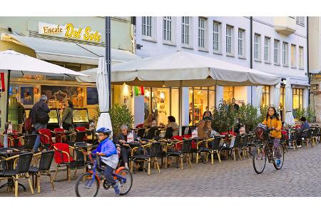 Pfalz Reise f