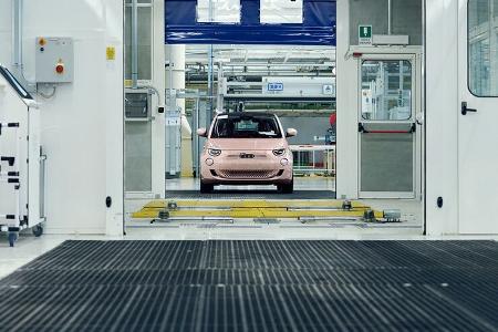 Fiat 500 e Werk Mirafiori Turin Fabrik Autofabrik
