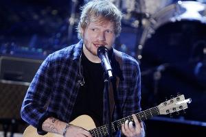Ed Sheeran dank "Autumn Variations" zum fünften Mal an der Chartspitze