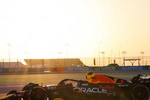 Verstappen vor WM-Krönung: Bestzeit im Katar-Training
