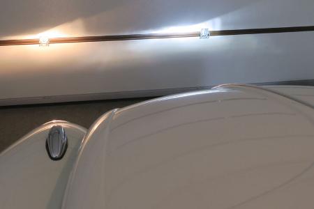 Osram LED Retrofit (2023) Lichtbild im Vergleich zu H4