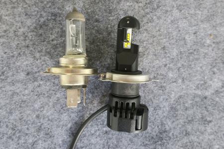Osram LED Retrofit (2023) und H4 Birne im Größenvergleich