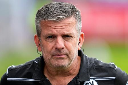 Rempelei gegen Schiedsrichter: Sperre für Sandhausen-Präsident Rempelei gegen Schiedsrichter: Sperre für Sandhausen-Präsident