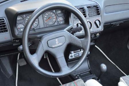 Peugeot 205 Cabriolet Roland Garros (1990) Cockpit