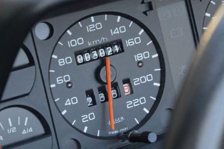 Peugeot 205 Cabriolet Roland Garros (1990) Tach0 3502 km