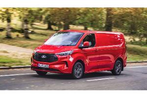 Erste Fahrt im Transit Custom (neue VW-Bulli-Basis)