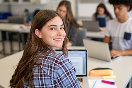 Technik für Schüler und Studenten: Welcher Laptop ist der beste?