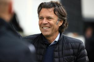 Urs Meier wird DAZN-Experte