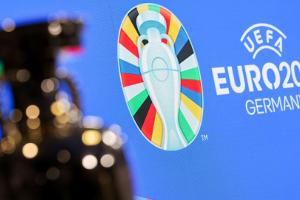 EM-Qualifikation: Schweigeminuten für Brüssel und Israel
