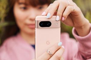 Pixel 8 (Pro): So schlägt sich Googles neues Smartphone im Alltag
