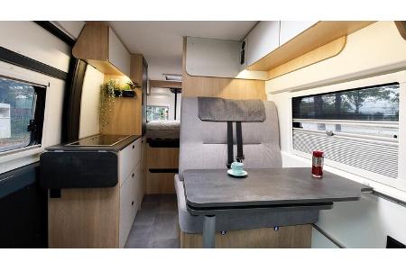 Mooveo Light Van 60 DB, Küchenzeile, Bett, Esstisch