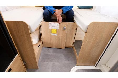 Stauraum, Schränke, unter Betten, Einzelbetten, Holzoptik