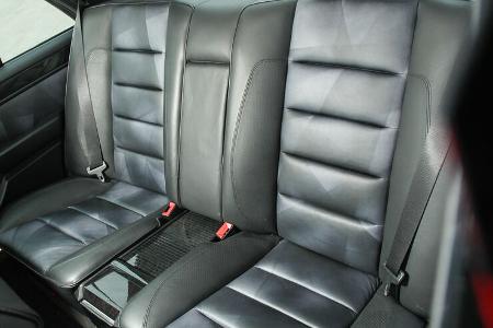 Mercedes-Benz E 500, Rücksitze, Innenraum