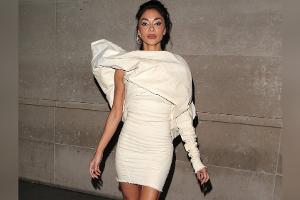 Nicole Scherzinger zeigt: So elegant kann ein Mini-Kleid aussehen