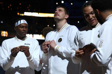 NBA-Start: Jokic stellt James in den Schatten
