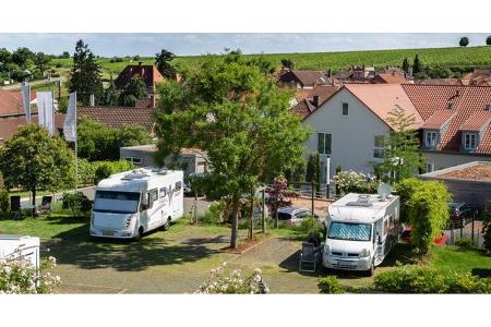 Stellplatz am Weingut Schreieck