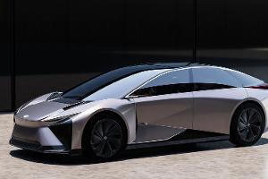 E-Limousine aus Mega-Guss mit Mega-Reichweite