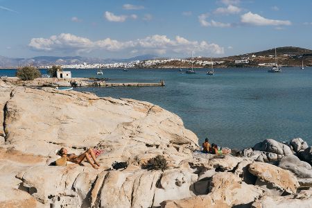 Paros