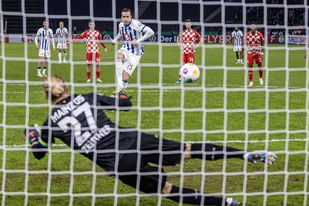 Zweimal vom Punkt: Hertha verschärft Mainzer Krise Zweimal vom Punkt: Hertha verschärft Mainzer Krise