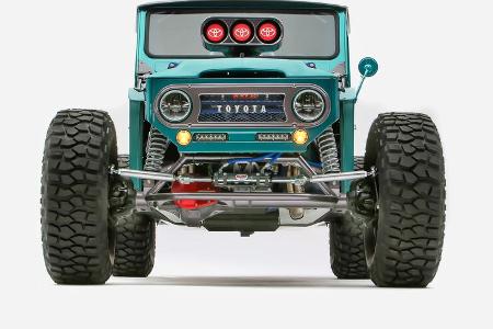 Toyota USA Land Cruiser FJ Bruiser Restomod SEMA 2023 Toyota USA Land Cruiser FJ Bruiser Restomod SEMA 2023