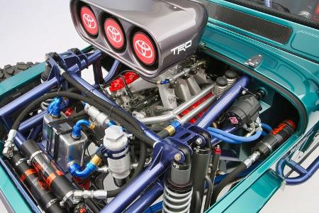Toyota USA Land Cruiser FJ Bruiser Restomod SEMA 2023