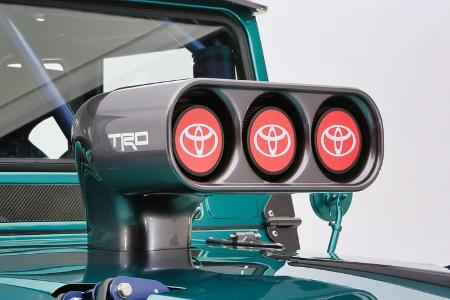 Toyota USA Land Cruiser FJ Bruiser Restomod SEMA 2023