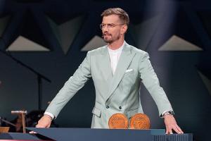 "Wer stiehlt mir die Show?": Joko Winterscheidt verteidigt seine Rolle