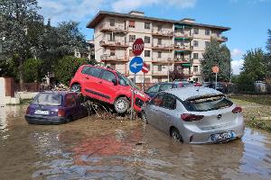 Achtes Todesopfer nach schweren Unwettern in Toskana 