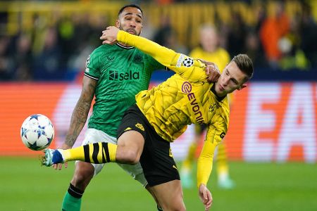 Nico Schlotterbeck - Note: 2,5 - Las das Spiel des Gegners ausgesprochen gut und klärte viele Bälle in seiner Zone. Nebenmann Hummels war in Summe aber stärker. Ging im Aufbauspiel obendrein manchmal unnötig viel Risiko.
