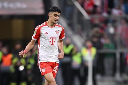Aleksandar Pavlovic (ab 60.) - Note: 2,5 - Zahlte im Kampf um den Ball manchmal Lehrgeld, hielt unter dem Strich aber beachtlich gut mit. Wurde immer mutiger und belohnte sich sogar mit dem Assist zum 4:0.