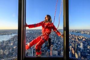 Jared Leto klettert am Empire State Building hoch