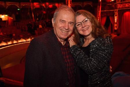 Spider Murphy Gang: Sänger Günther Sigl hat mit 76 Jahren geheiratet Spider Murphy Gang: Sänger Günther Sigl hat mit 76 Jahren geheiratet