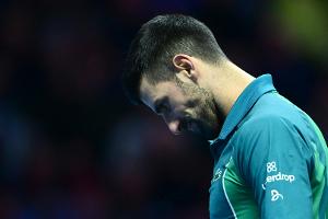 Halbfinaleinzug in Gefahr: Djokovic braucht Schützenhilfe
