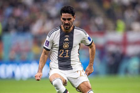 Ilkay Gündogan - Note: 4,0 - Zeigte sich passsicher und war sichtlich bemüht, das Spiel in schweren Phasen an sich zu reißen. Fand aber nicht durchgängig Lösungen. Defensiv bemüht, aber wahrlich kein Abräumer.